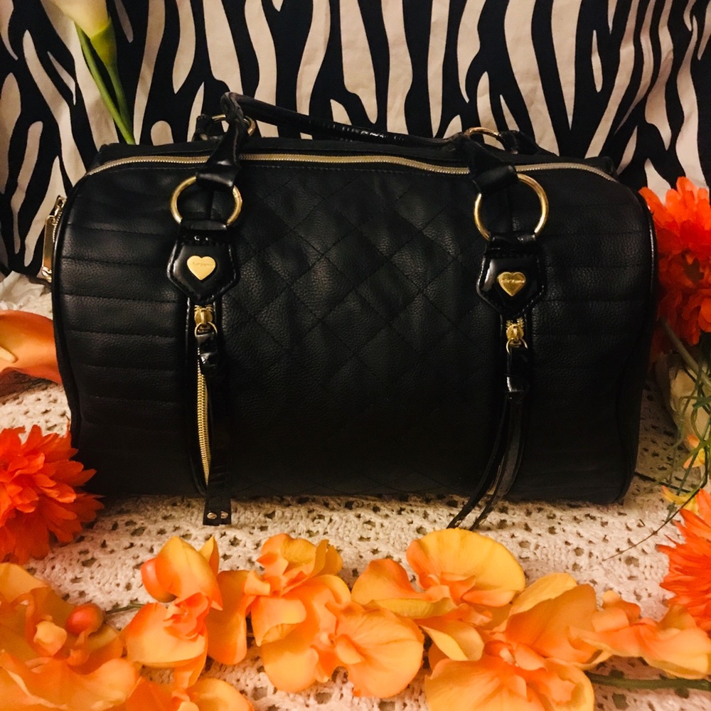 Betsy Johnson Black Lightly Quilted Bag